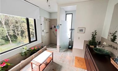 ALQUILER DE CASA CAMPESTRE EN ENVIGADO
