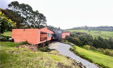 ALQUILER DE CASA CAMPESTRE EN ENVIGADO