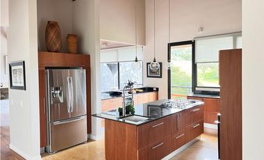 ALQUILER DE CASA CAMPESTRE EN ENVIGADO