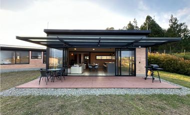 Casa campestre en San Vicente, Vereda San Antonio