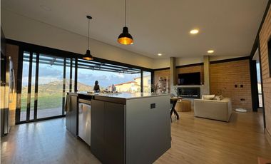 Casa campestre en San Vicente, Vereda San Antonio