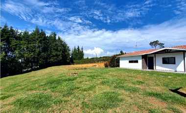 casa finca campestre en venta Guarne, 2.664 m2, de tranquilidad