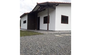 casa finca campestre en venta Guarne, 2.664 m2, de tranquilidad