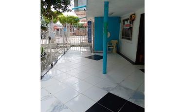 Comoda Casa + Apartamento en VENTA Barrio La VICTORIA