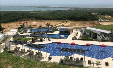 Vendo lote en club con vista a puerto velero