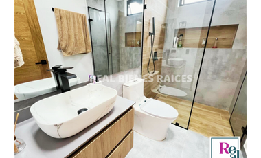 Se Vende Espectacular Casa Esquinera En Unidad Cerrada