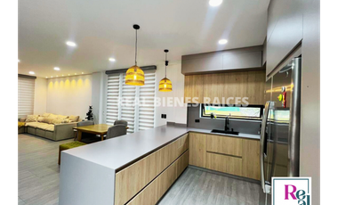 Se Vende Espectacular Casa Esquinera En Unidad Cerrada