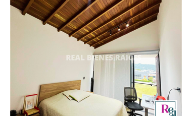 Se Vende Espectacular Casa Esquinera En Unidad Cerrada