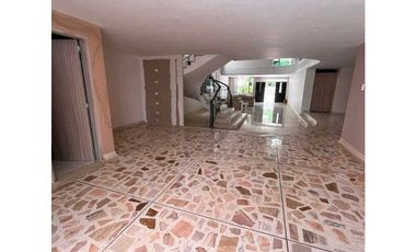 VENDO O ARRIENDO CASA EN ALTOS DE RIOMAR BARRANQUILLA