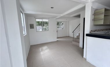 Casa dos niveles en Bonanza Turbaco