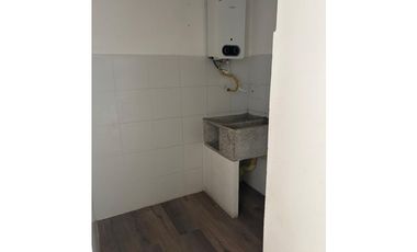 SE ARRIENDA APARTAMENTO EDIFCIO STA CECILIA