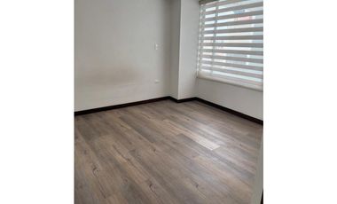 SE ARRIENDA APARTAMENTO EDIFCIO STA CECILIA