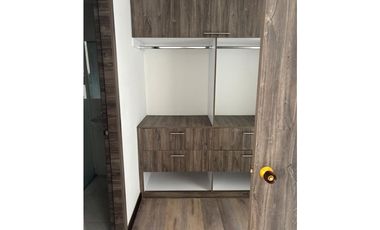 SE ARRIENDA APARTAMENTO EDIFCIO STA CECILIA