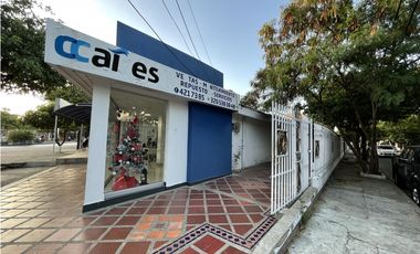 SE VENDE LOCAL COMERCIAL EN LA AV. DEL RIO, SANTA MARTA