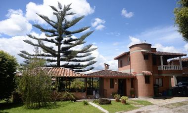 FINCA EN VENTA VEREDA LOS GARZONAS - CARMEN DE VIBORAL