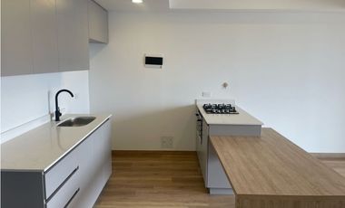 APARTAESTUDIO PARA LA RENTA EN ENVIGADO