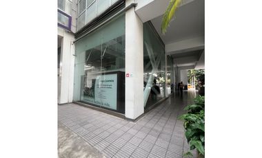 AREA 258 m2 EN ALQUILER EDIFICIO CENTRO VIDA PROFESIONAL CALI