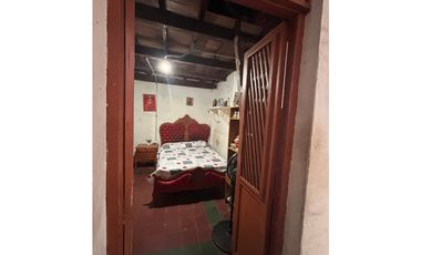 Casa en Venta Amplia de Oportunidad - Inversion - Centro Historico