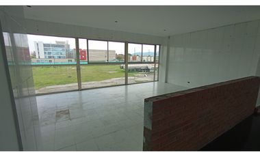Local Comercial vía Bogotá Siberia,173 m2 Vendo