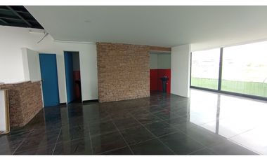 Local Comercial vía Bogotá Siberia,173 m2 Vendo