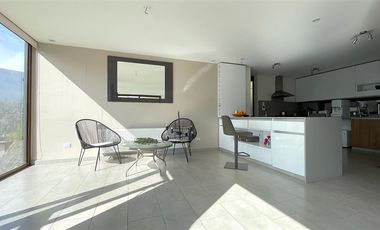 Casa en Venta en Camino del Cerro 16800