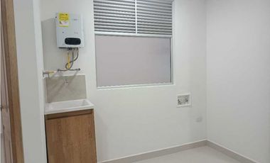 Venta de Apartamento nuevo, moderno, a pasos del Parque de Sabaneta