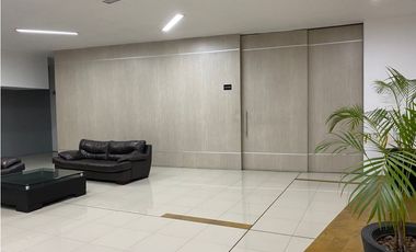 VENTA OFICINA EN LA AVENIDA DEL POBLADO MEDELLIN MLS#246878