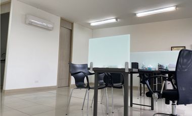 VENTA OFICINA EN LA AVENIDA DEL POBLADO MEDELLIN MLS#246878