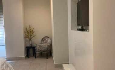 DEPARTAMENTO AMUEBLADO EN TORRE 811 FAJA DE ORO