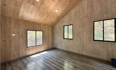 ESTRENA CHALET CON ESPECTACULAR DECK CON JACUZZI EN SOPETRAN