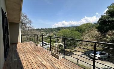 ESTRENA CHALET CON ESPECTACULAR DECK CON JACUZZI EN SOPETRAN