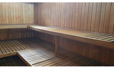 Iluminado apartamento para arriendo en Multicentro