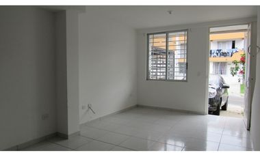 ALQUILER DE CASA MEDIANERA VEHICULAR EN VILLAVENTO 3 DOSQUEBRADAS