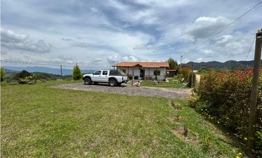ESPECTACULAR FINCA CERCA AL AREA URBANA DE SAN VICENTE
