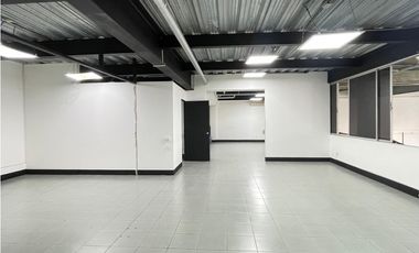 Oficina en Arriendo Poblado