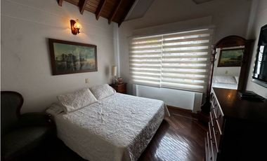 Se vende casa en el poblado sector Sanlucas