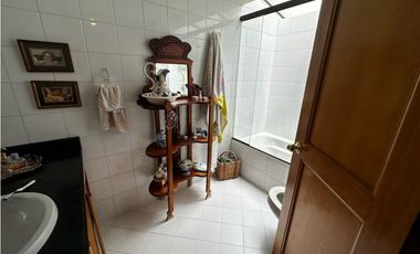 Se vende casa en el poblado sector Sanlucas