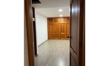 Apartamento en Venta, Almería en  Medellín