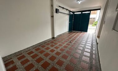 🏡 CASA EN ARRIENDO UBICADA EN ENVIGADO SECTOR EL DORADO