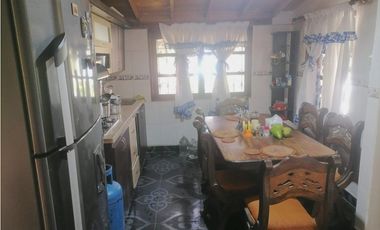 Venta de finca más loteo, área 18.560 m² en Cisneros, Antioquia