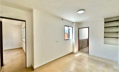 Apartamento en venta en importante zona de Laureles