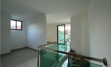 Se arrienda casa en Rivera Campestre, Santa Marta