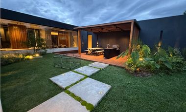 Venta de casa en el Alto de las palmas