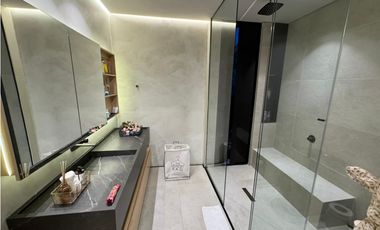 Venta de casa en el Alto de las palmas