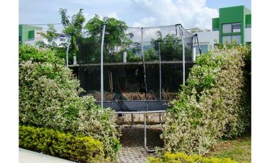 ARRIENDO ESPECTACULAR CASA CAMPESTRE EN ANAPOIMA CUNDINAMARCA
