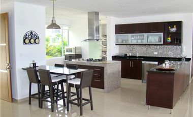 ARRIENDO ESPECTACULAR CASA CAMPESTRE EN ANAPOIMA CUNDINAMARCA