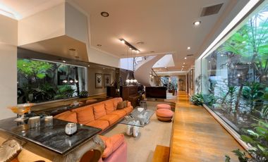 Venta casa de 7 ambientes - Caballito