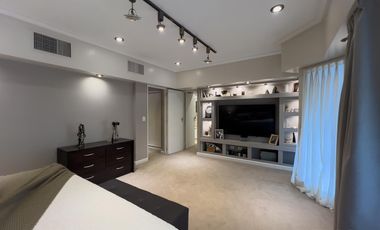 Venta casa de 7 ambientes - Caballito