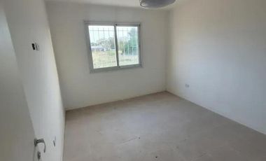 Departamento en venta - 2 Dormitorios 2 Baños - Quequén