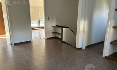 Alquiler/ Venta Casa 4 Ambientes en  Barrio River